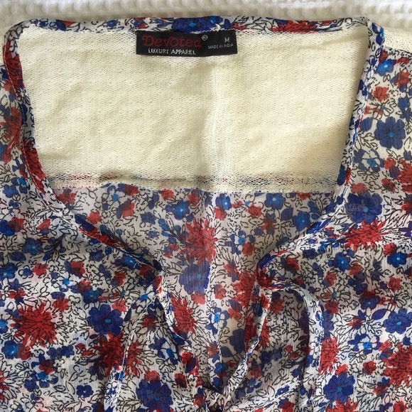 Devoted sheer floral top - Picture 3 of 7